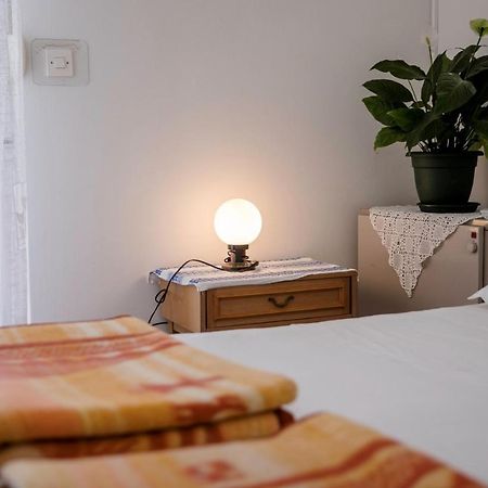 Rooms Dragica Palit Екстериор снимка