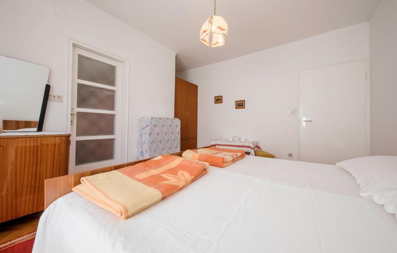 Rooms Dragica Palit Екстериор снимка