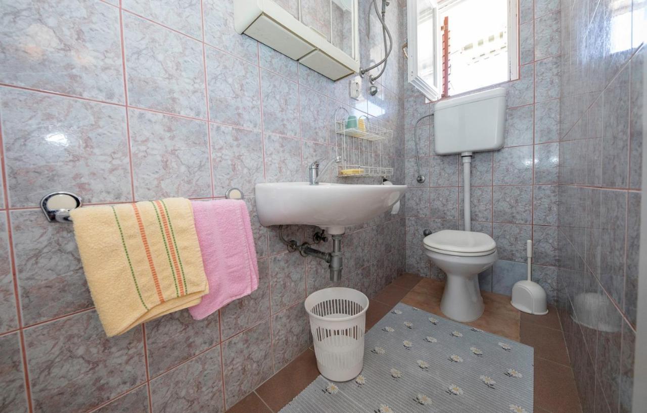 Rooms Dragica Palit Екстериор снимка